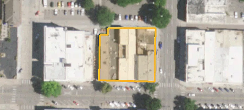 129 4th St