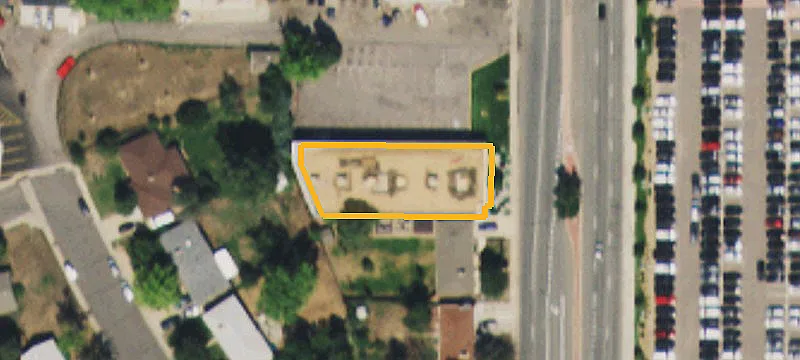 5847 Broadway