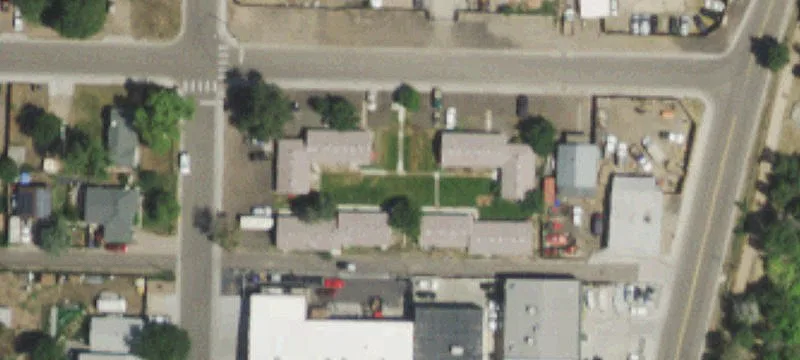 1690 Girard Ave