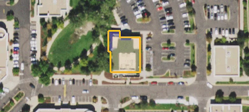 389 Wadsworth Blvd