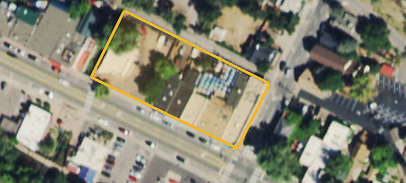 307 Bear Crk Ave
