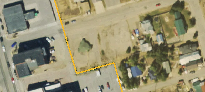 121 4th St