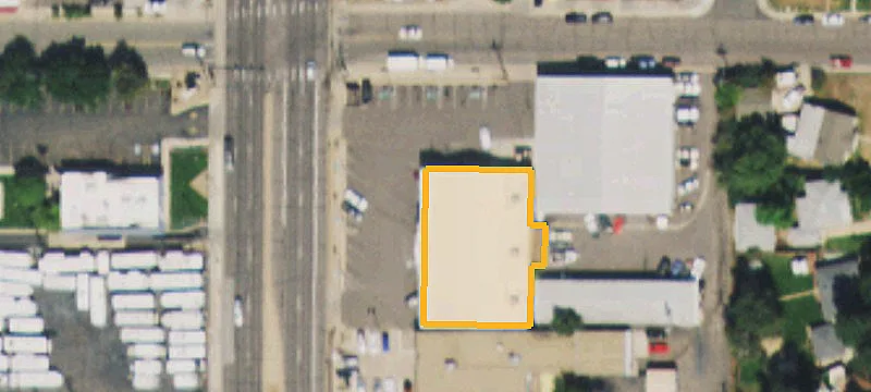 4900 Broadway