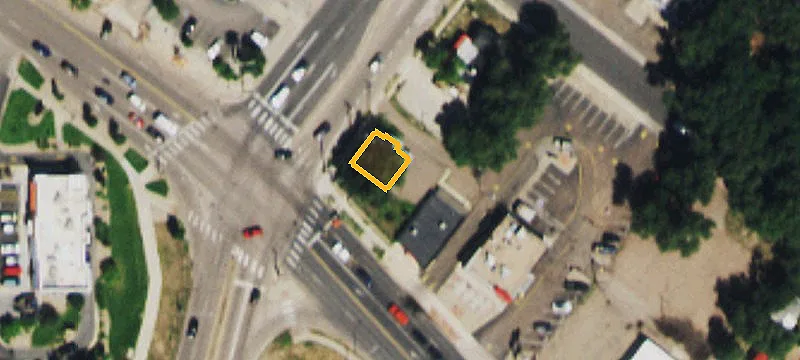 3044 Colorado Ave