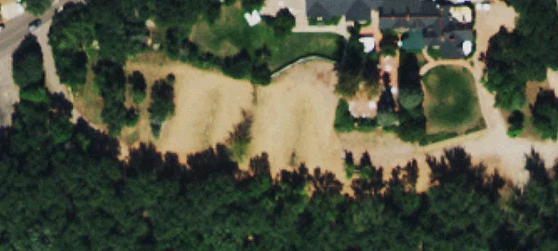 404 Manitou Ave