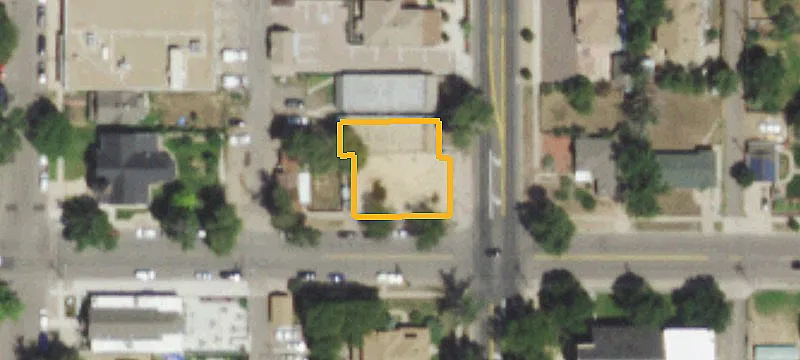 75 4th Ave