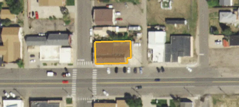 1506 Main St