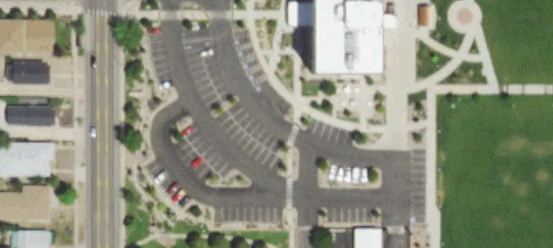 500 4th Ave
