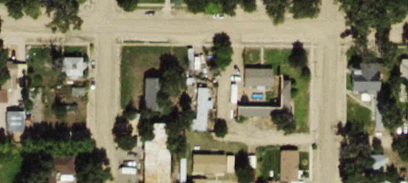 306 Charles St