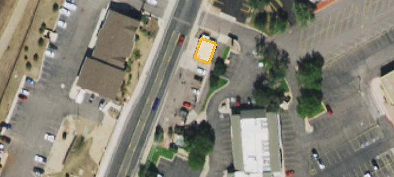 5826 Lowell Blvd