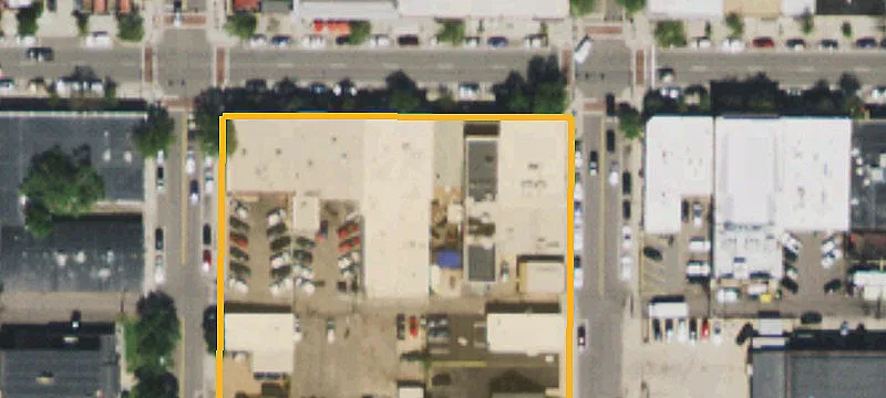 2530 Main St