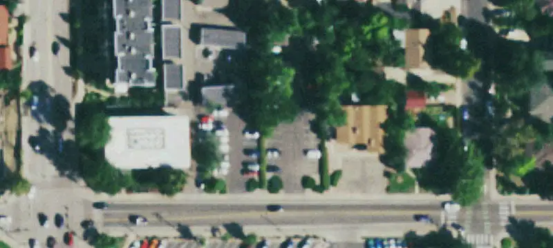1233 Balsam Ave
