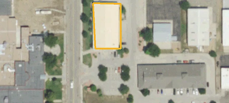 380 Justin Ave