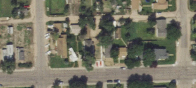 712 Mckinley St