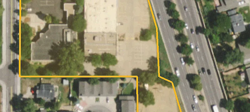 6303 Wadsworth Byp
