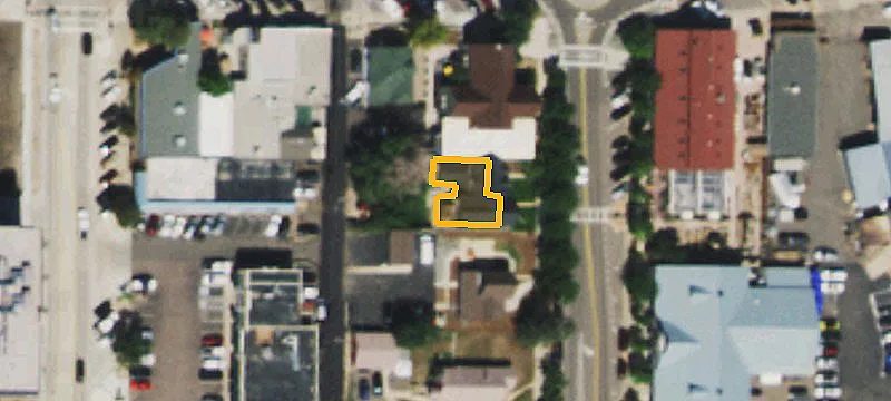 213 Perry St