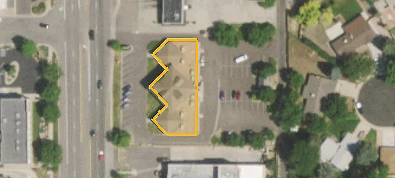 2330 Main St