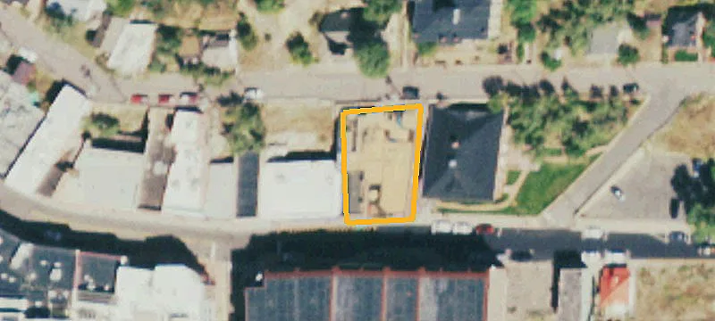 132 Lawrence St