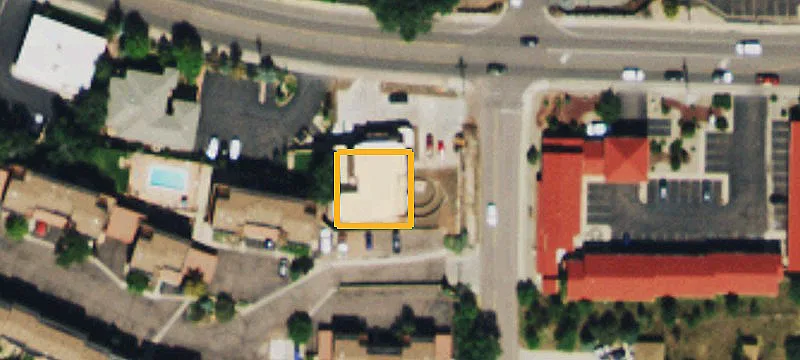 327 Manitou Ave