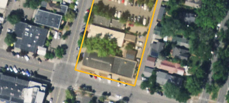 712 2nd Ave
