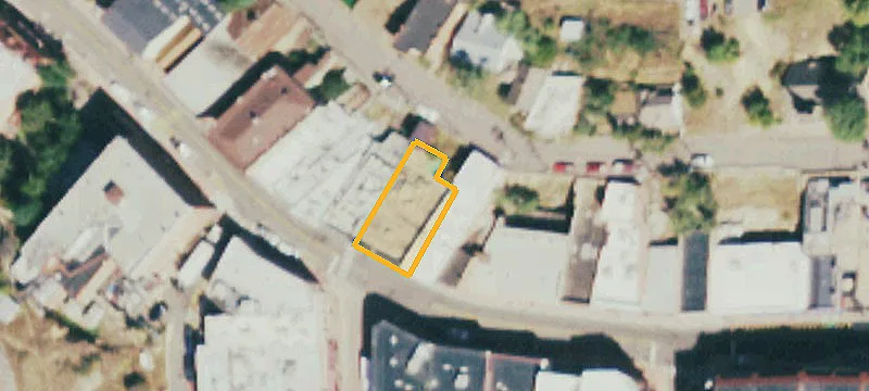 98 Lawrence St