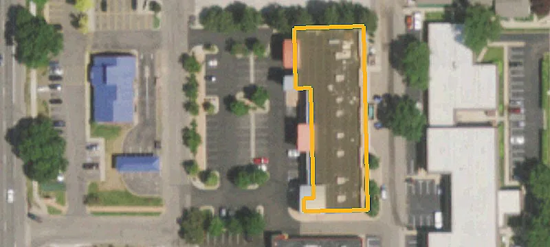 2144 Main St