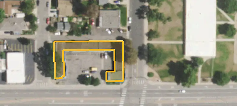 617 Eisenhower Blvd, Unit 4