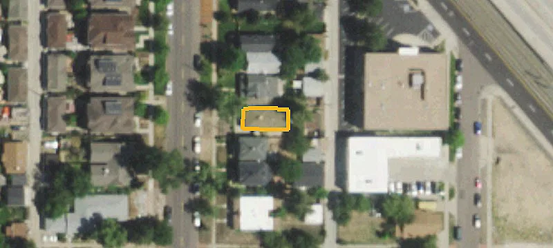 1170 Logan St