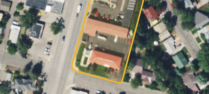 2178 Main Ave