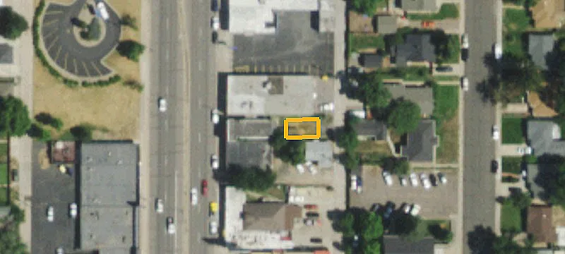 4360 Broadway