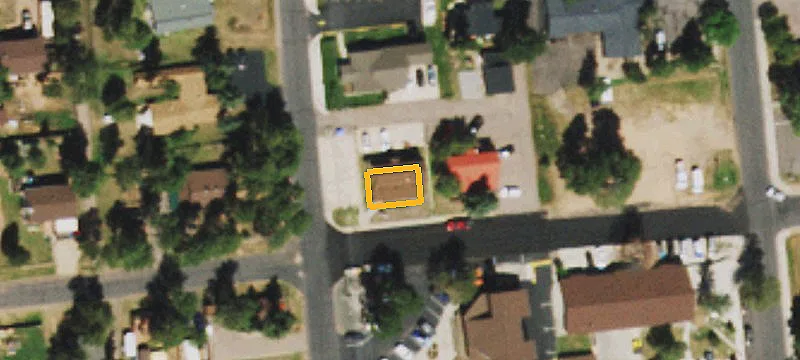 380 Henrietta Ave