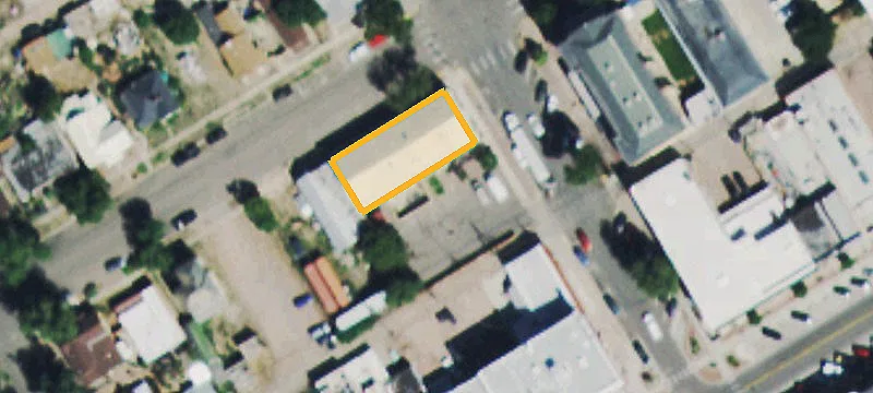 129 4th St