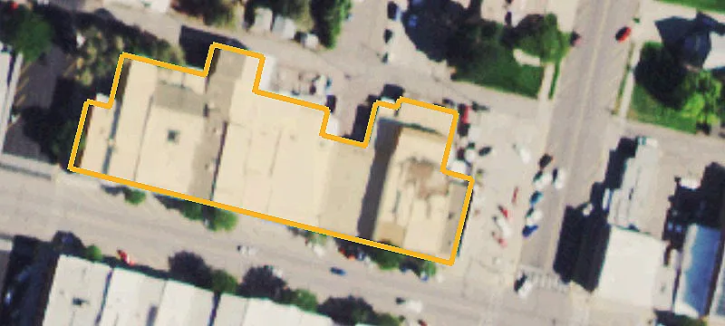 114 Main St
