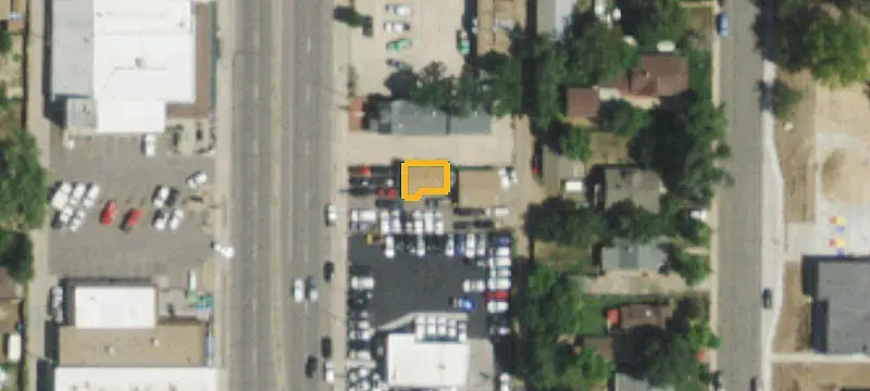 4524 Broadway