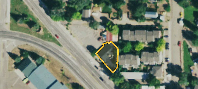 228 Main St
