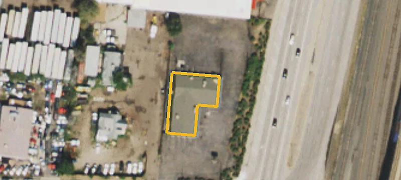 4595 Santa Fe Dr
