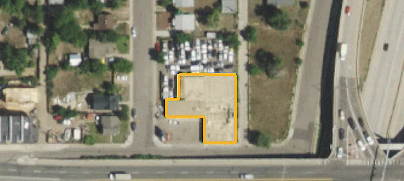 527 Evans Ave
