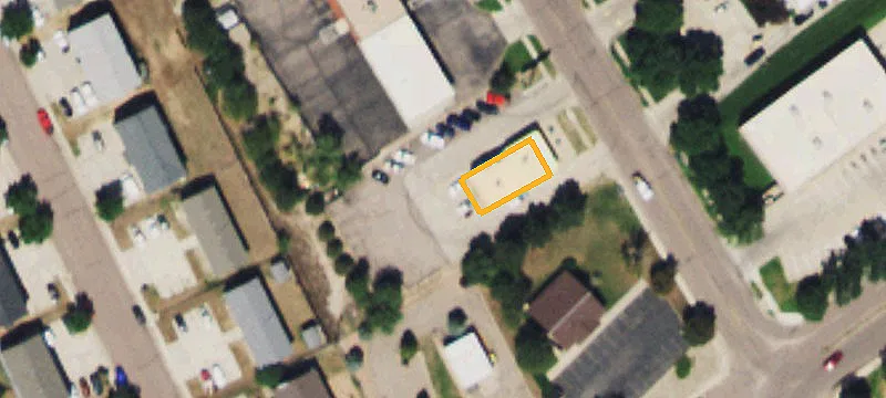 6605 Camden Blvd