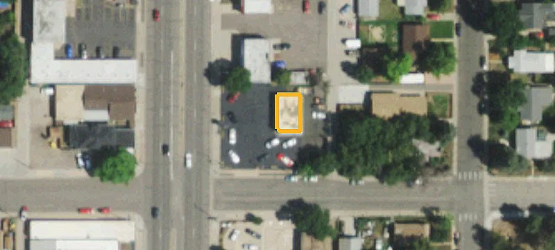 4490 Broadway