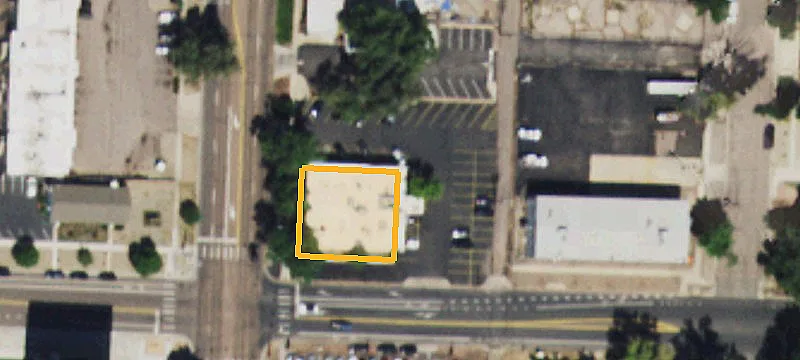 203 Un Blvd