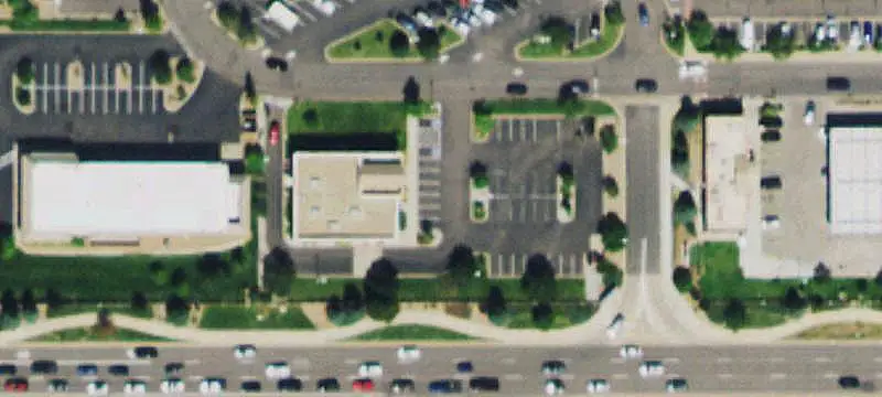 9217 Lincoln Ave