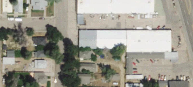 600 Oak Ave