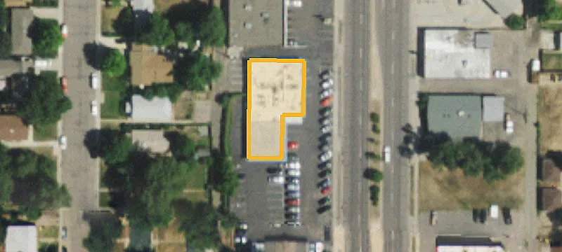 4651 Broadway