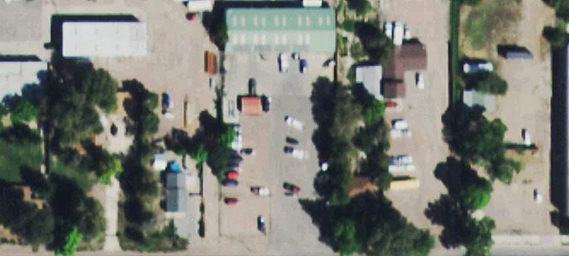 2625 Main St