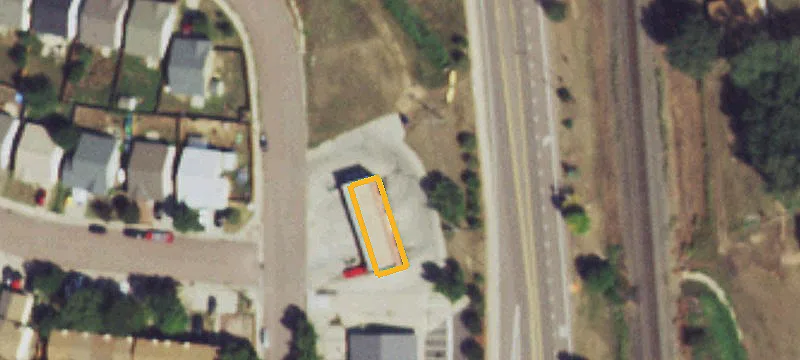 911 Santa Fe Ave