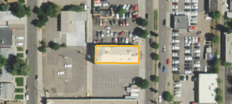 3263 Broadway