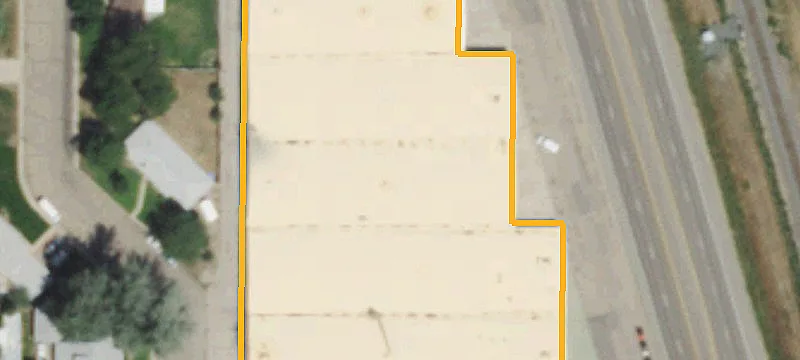 600 Oak Ave