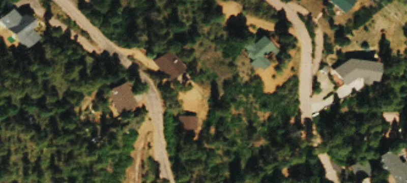 9910 Mtn Rd