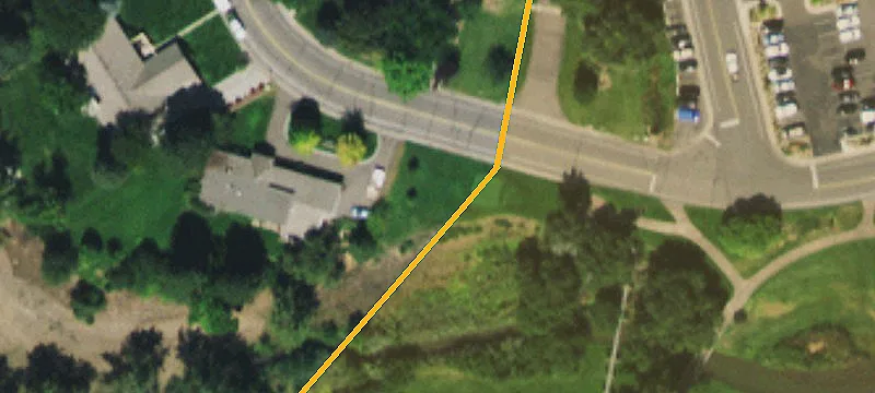 17 Fairway Ln