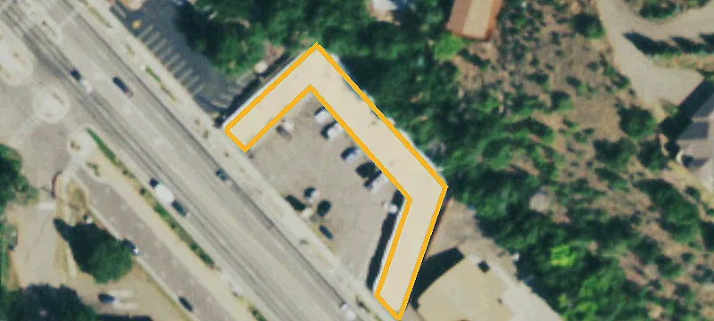 138 Main St
